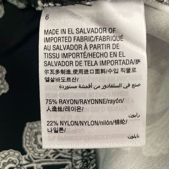 NEW INC International Concepts Core Short Crawling Paisley 6 - Picture 8 of 10